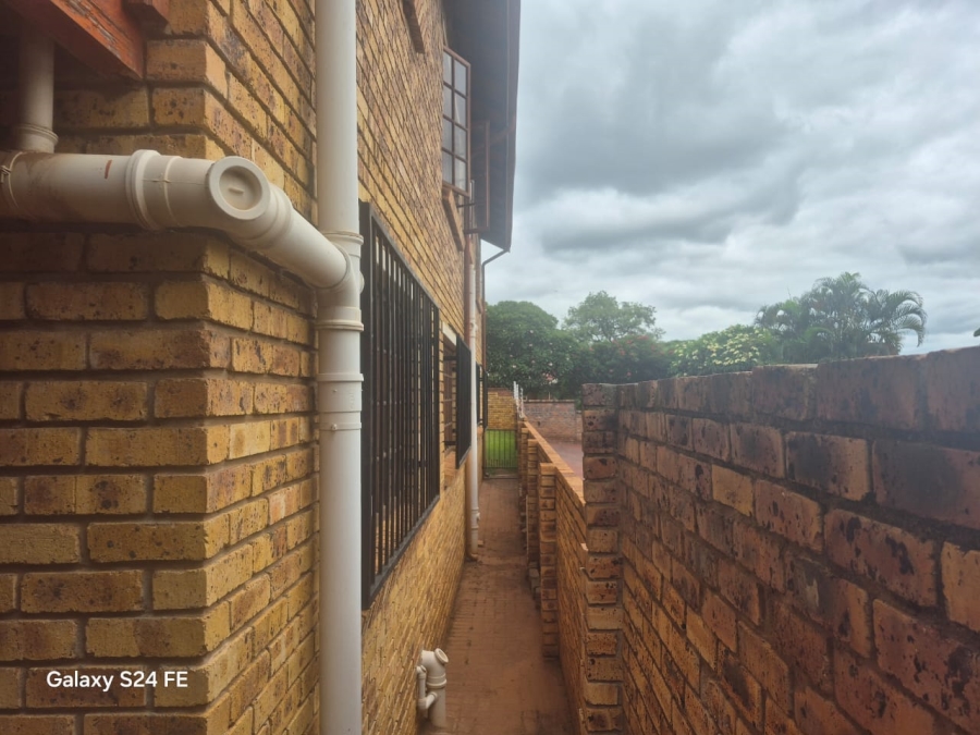 4 Bedroom Property for Sale in Cashan North West